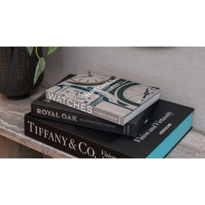Watches: A Guide by Hodinkee - Assouline