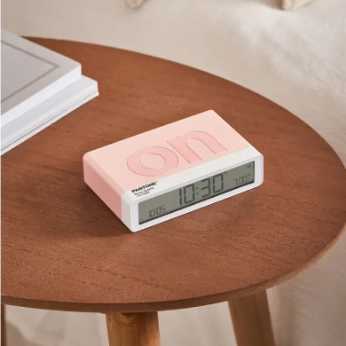 Réveil Flip Classic Lexon x Pantone - Rose Quartz