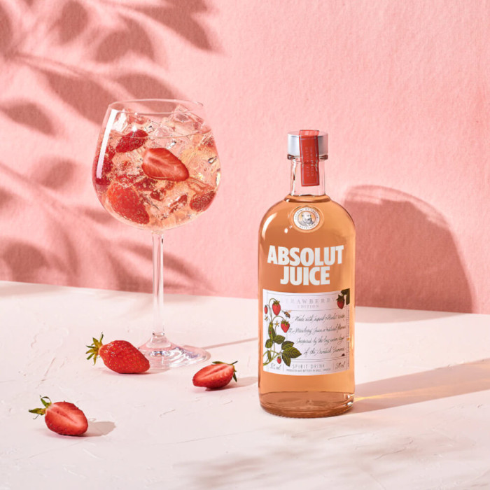 Vodka Absolut Juice Strawberry 50cl Publicisdrugstore
