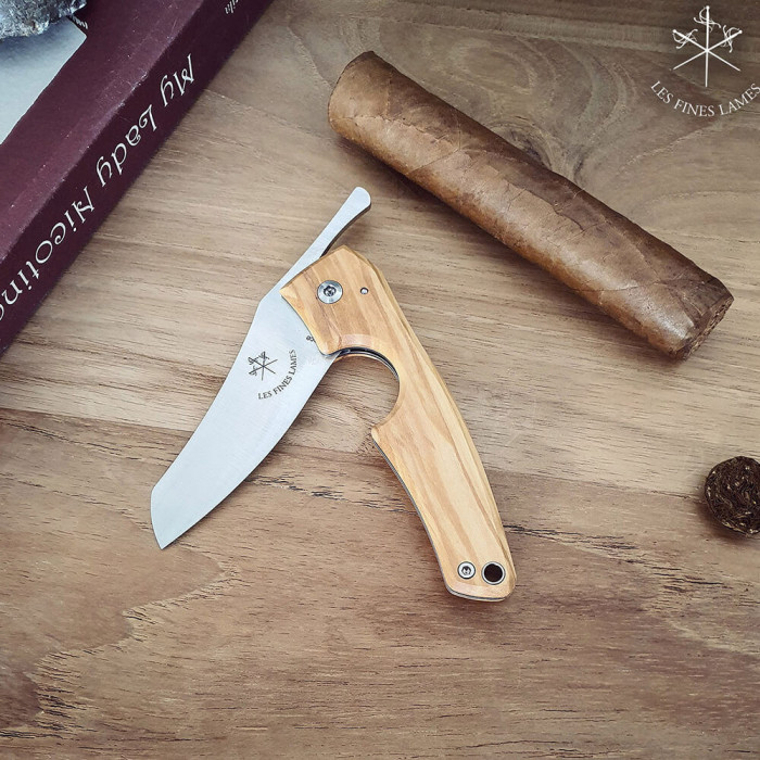 LE PETIT cigar cutter knife - Compass - Cuba Olivewood LE PETIT cigar cutter knife - Compass - Cuba Olivewood