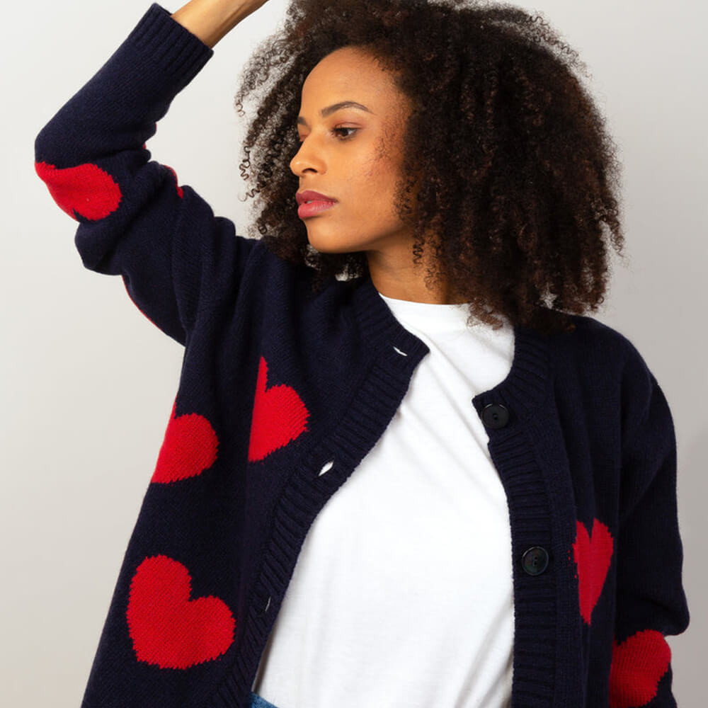 Navy blue cardigan with red hearts - Size M | Publicisdrugstore